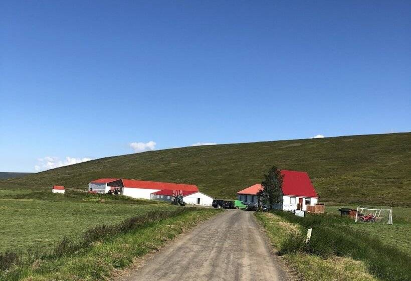 هتل Fljotsbakki Farm