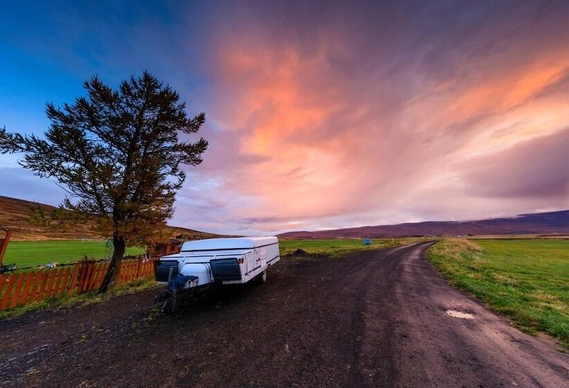 هتل Fljotsbakki Farm