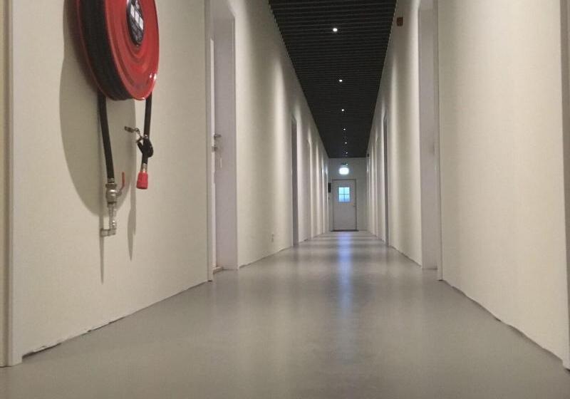 هتل Fljotsbakki Farm