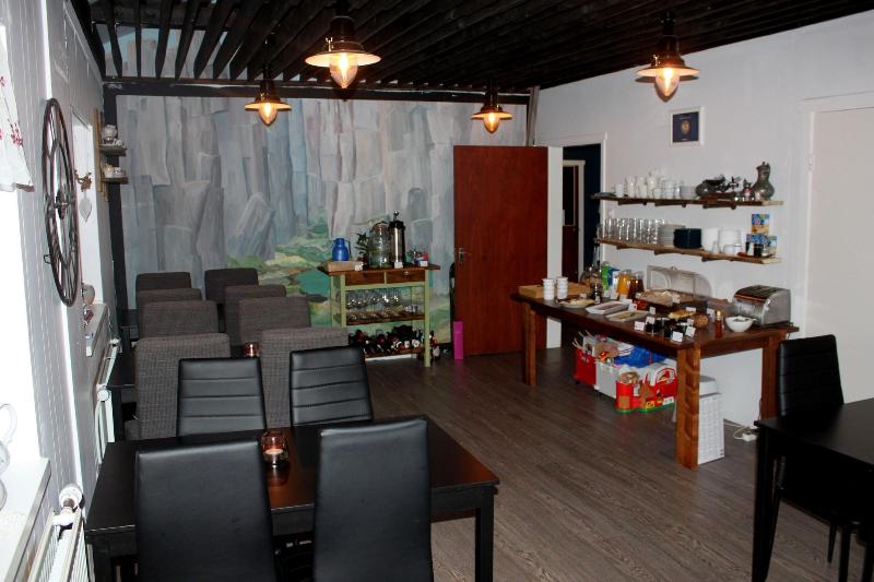 هتل Fljotsbakki Farm