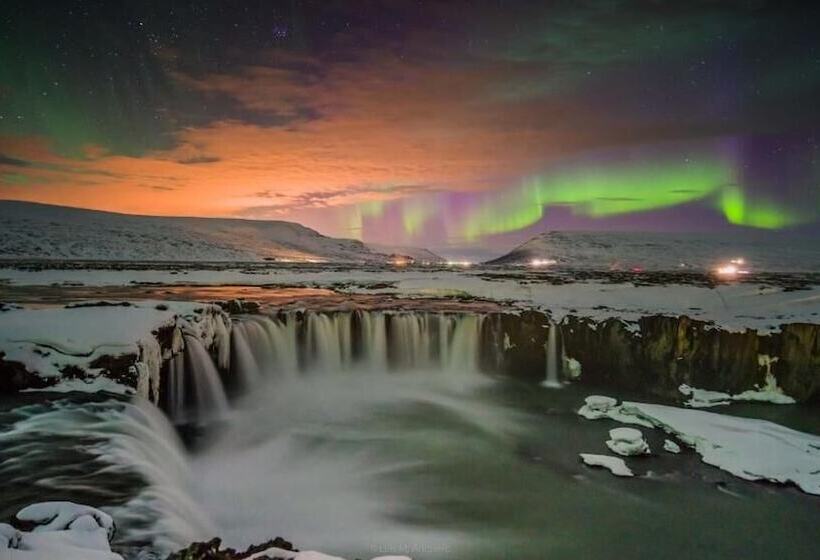 هتل Fljotsbakki Farm