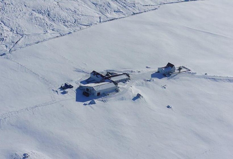 هتل Fljotsbakki Farm