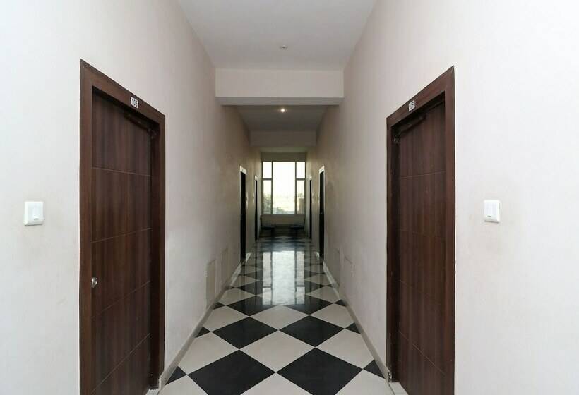 בית מלון כפרי Genx Aravali