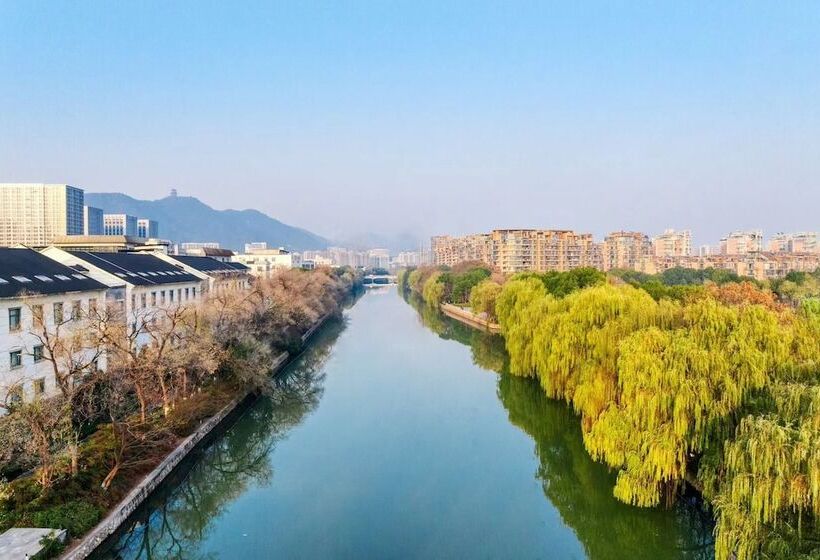 ホテル Haiwaihai Baina