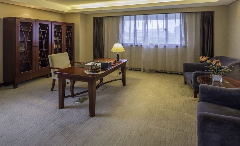 ホテル Haiwaihai Baina