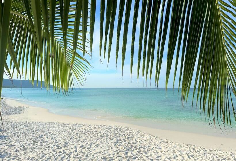 ホテル Long Beach Resort Koh Rong