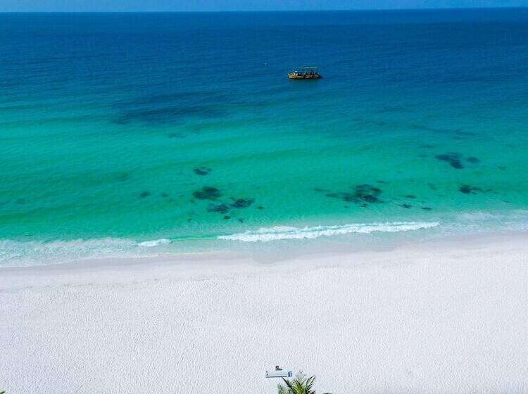 ホテル Long Beach Resort Koh Rong