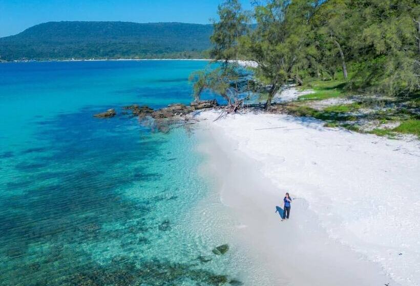 ホテル Long Beach Resort Koh Rong