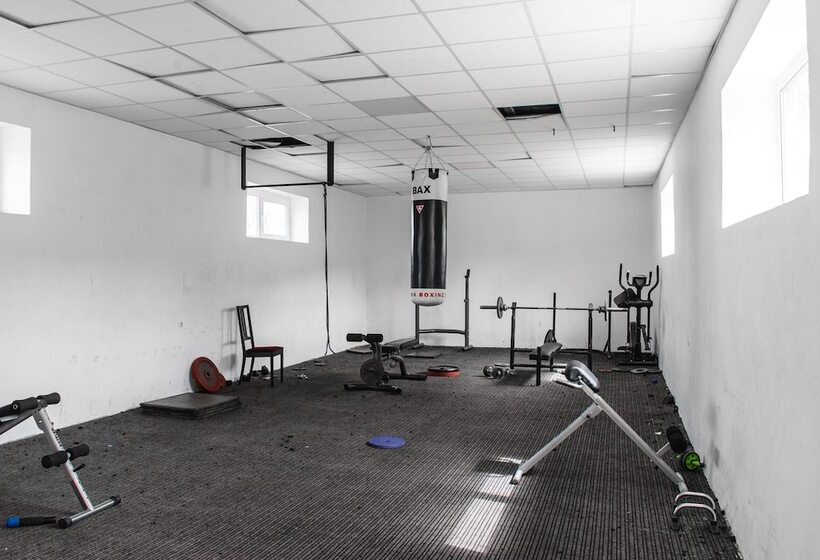 هتل Pansionat Vershina