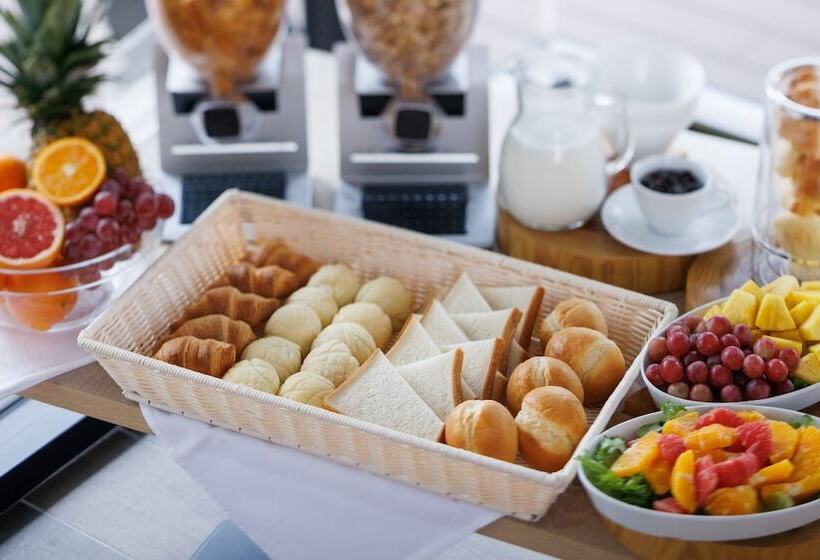 בית מלון כפרי Remm Tokyo Kyobashi