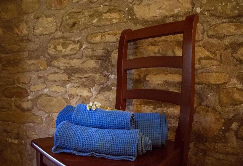 בית מלון כפרי Domus Laetitiae Santa Croce