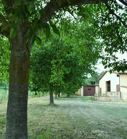 בית מלון כפרי Domus Laetitiae Santa Croce