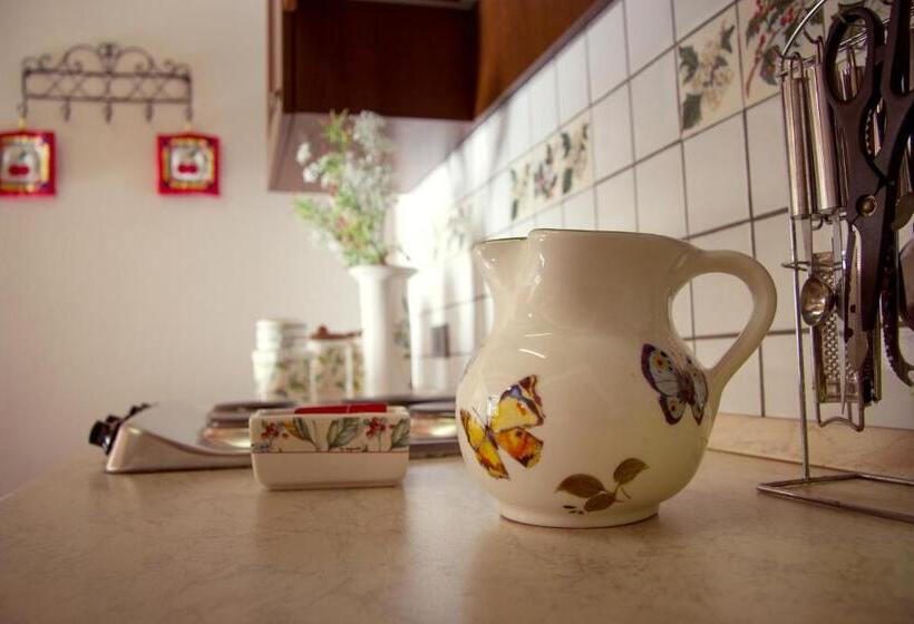 בית מלון כפרי Domus Laetitiae Santa Croce