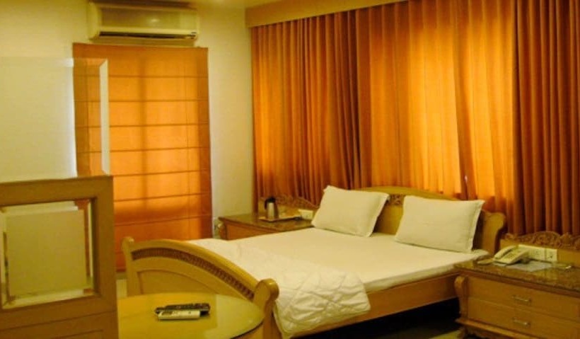 هتل Sana Heritage Inn Hyd