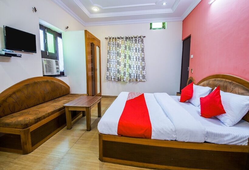 فندق Shree Celebration By Oyo Rooms