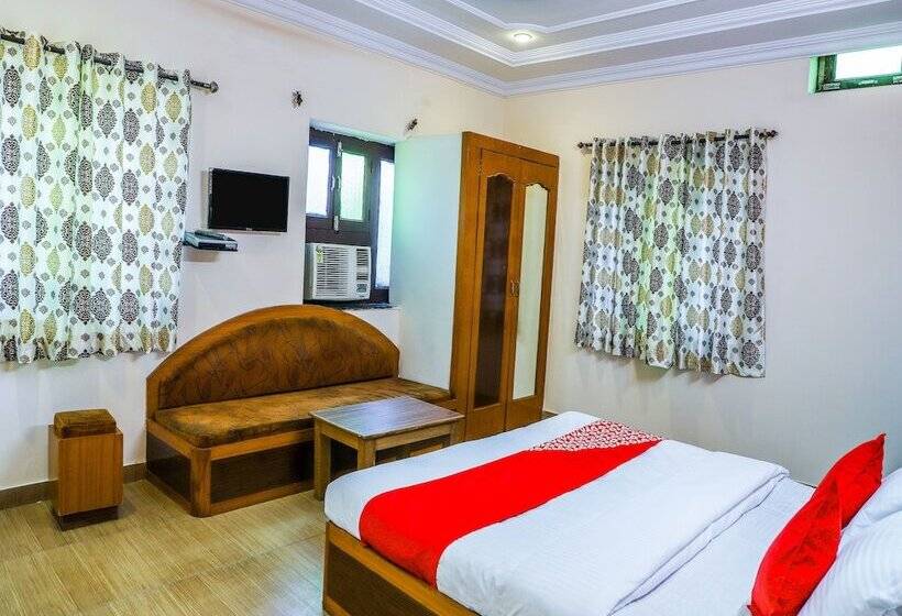 فندق Shree Celebration By Oyo Rooms