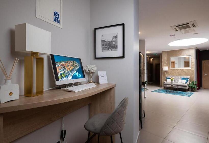 酒店 Teatro Verdi Boutique