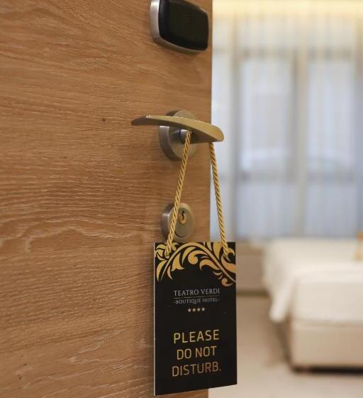 酒店 Teatro Verdi Boutique