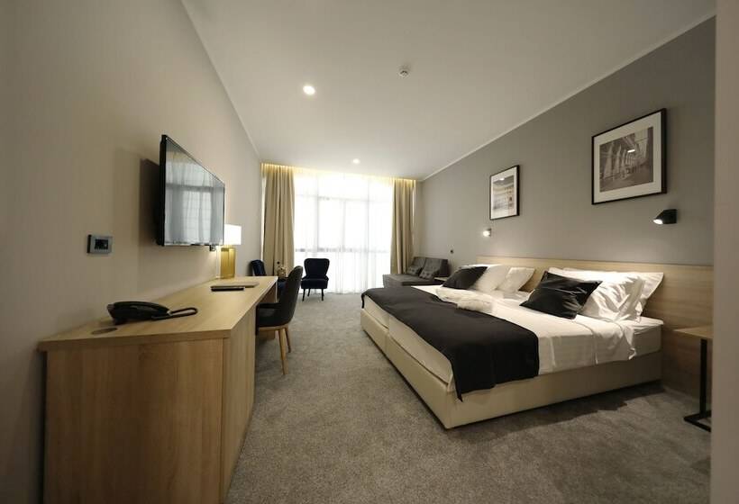 酒店 Teatro Verdi Boutique