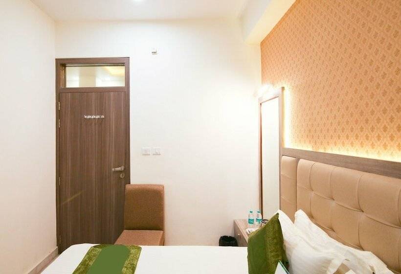 Отель Treebo The Vantage