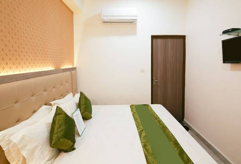 Отель Treebo The Vantage