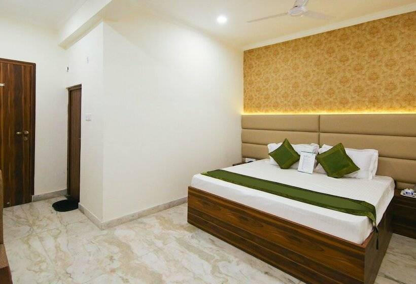 Отель Treebo The Vantage