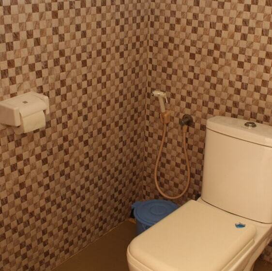 هتل True Blue Beach Resort,trivandrum