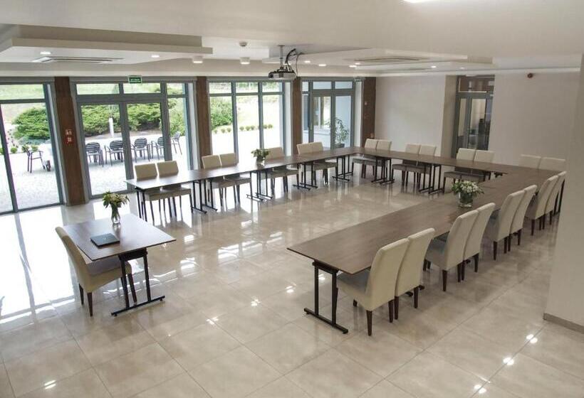 Отель Wielspin Puszczykowo