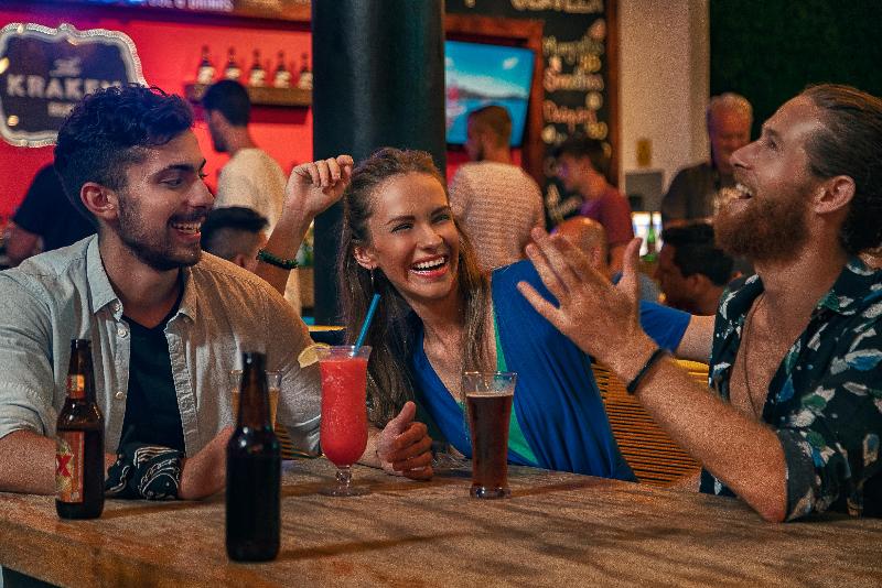 ユースホステル Mayan Monkey Los Cabos | Social