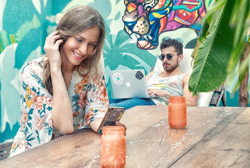 ユースホステル Mayan Monkey Los Cabos | Social