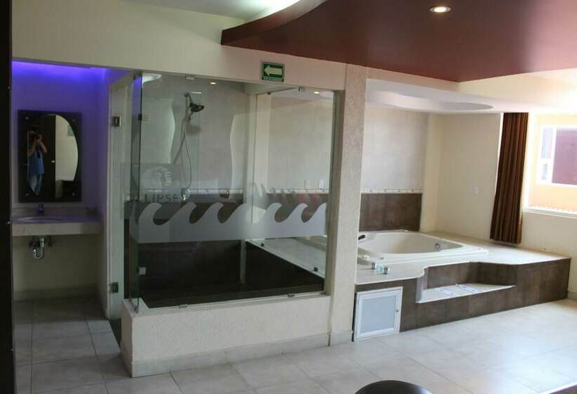 Motel Séptimo Eclipse   Adults Only