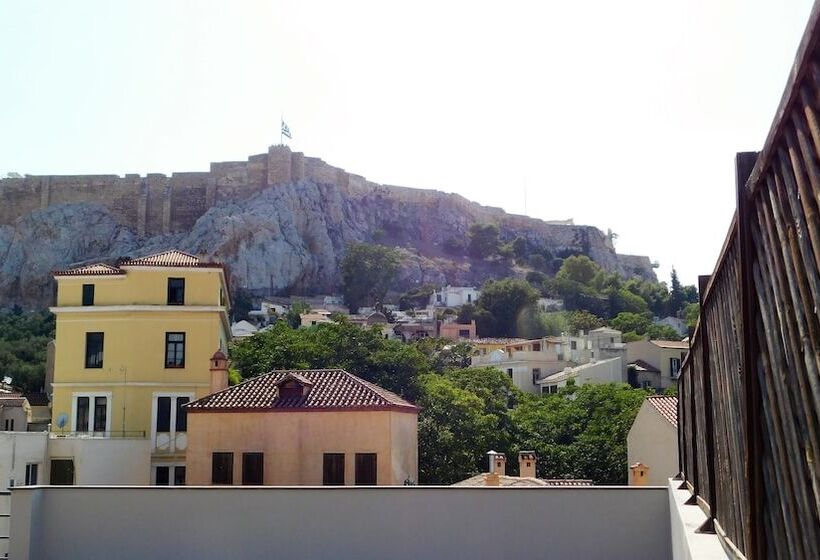 פנסיון 101 Adrianou Apartments