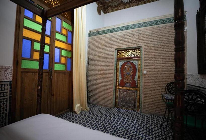 膳宿费 Dar Elinor