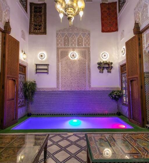 膳宿费 Dar Elinor