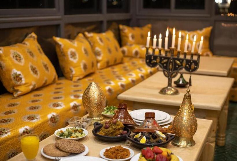 膳宿费 Dar Elinor