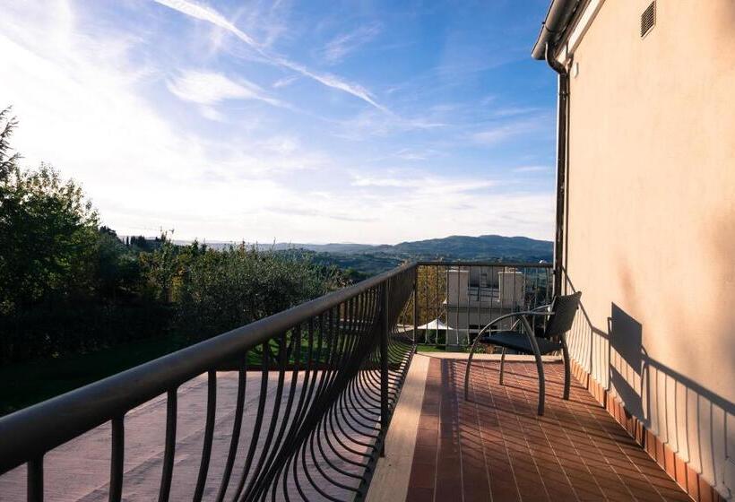 פנסיון La Rocca Guest House & Spa