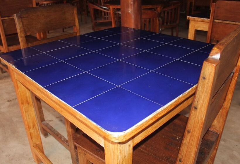 بنسيون Sari Laut