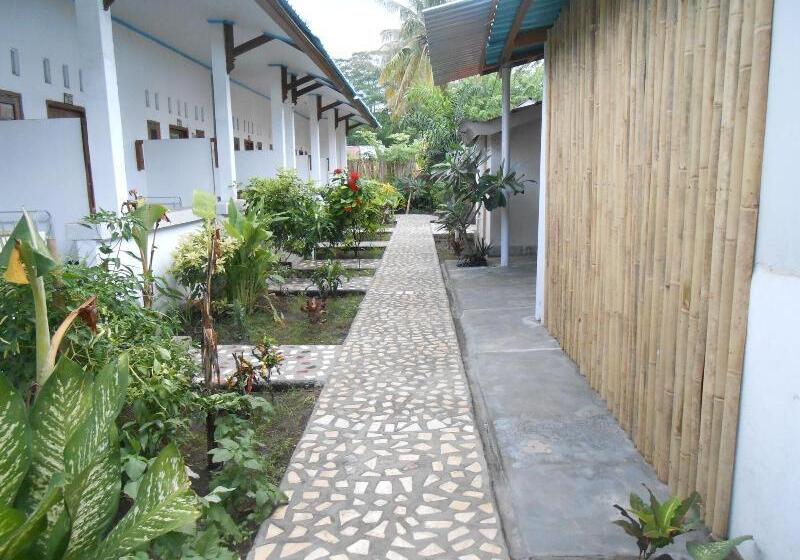 بنسيون Sari Laut