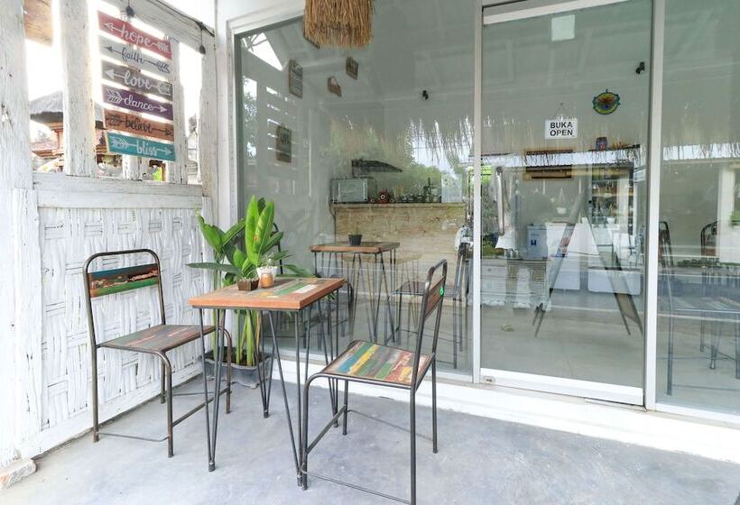 بنسيون The Wina Echo Beach Guest House