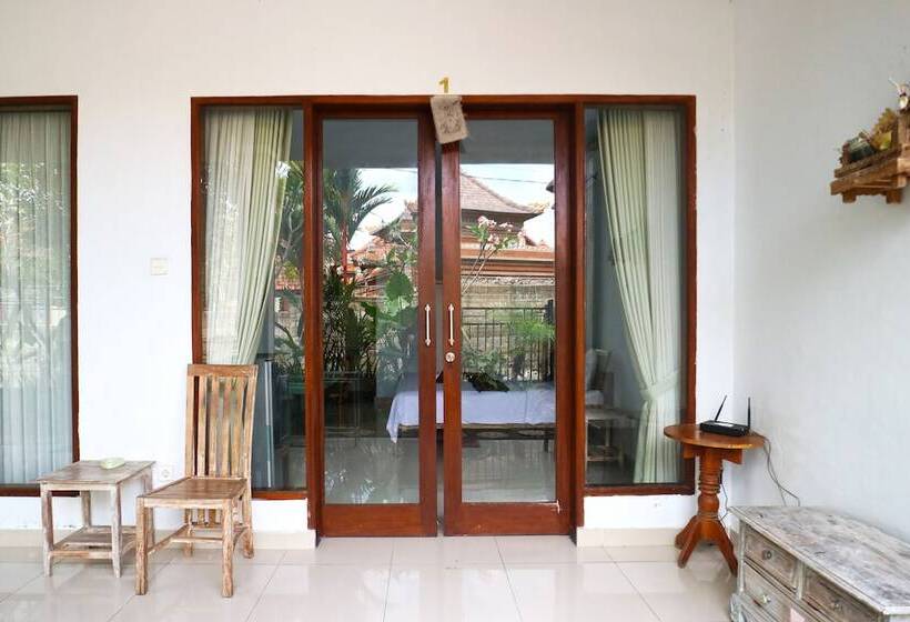 بنسيون The Wina Echo Beach Guest House