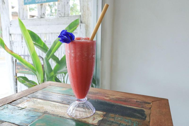 بنسيون The Wina Echo Beach Guest House