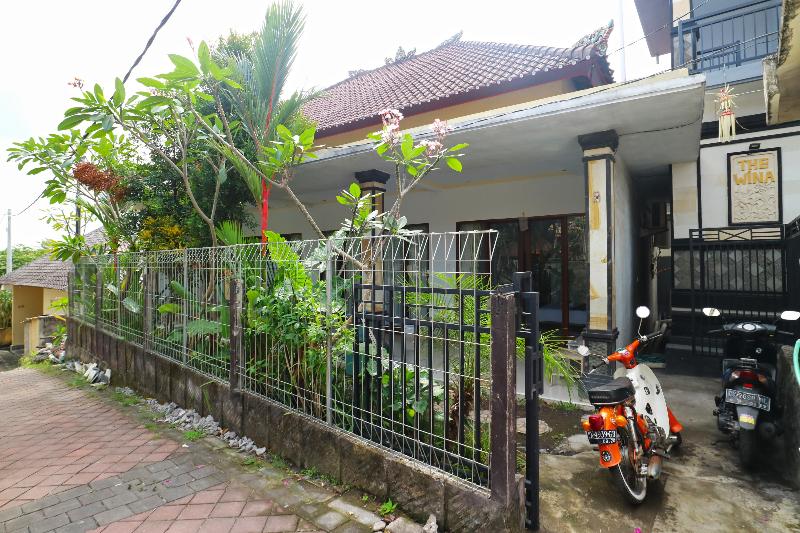 بنسيون The Wina Echo Beach Guest House