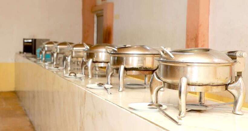 منتجع Sheesh Mahal Desert Camp