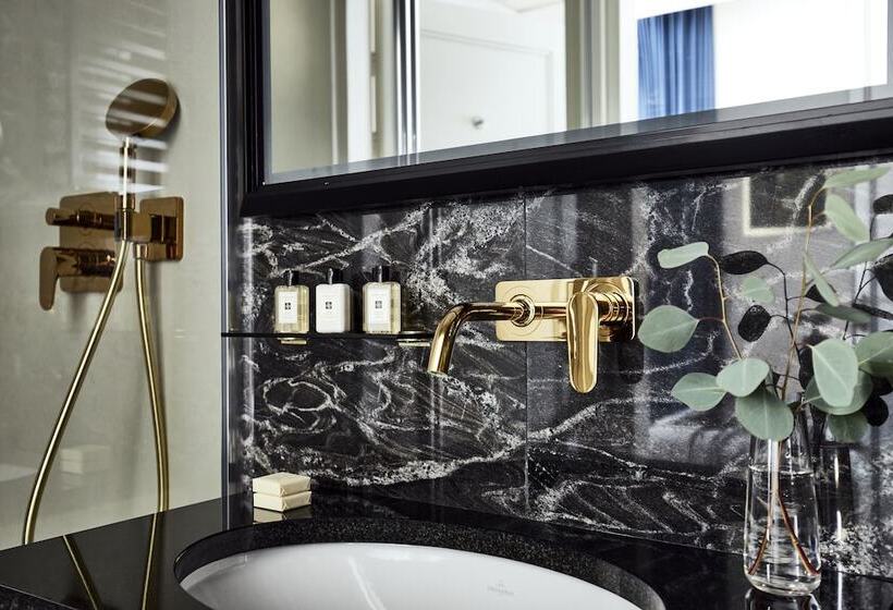 Teatro Boutique Old Town   Destigo Hotels