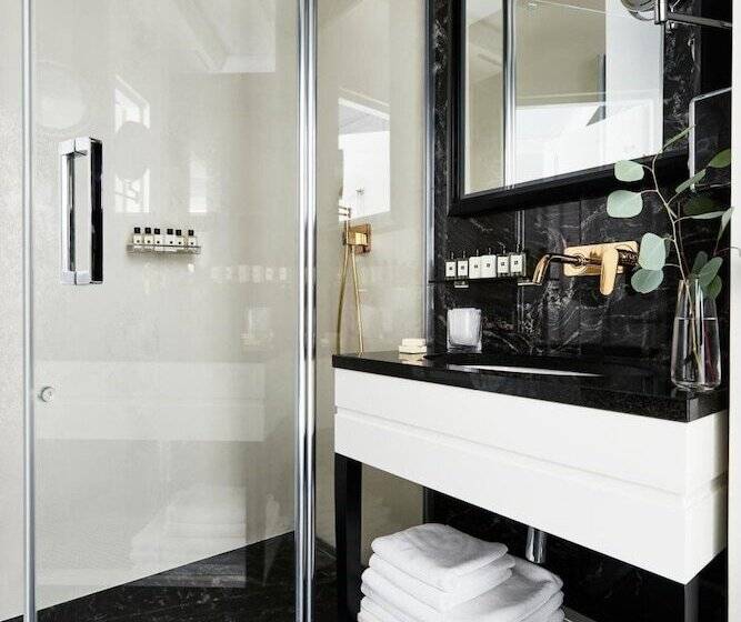 Teatro Boutique Old Town   Destigo Hotels