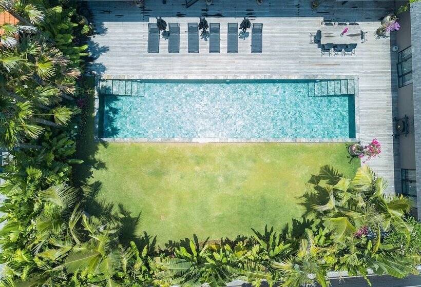 Villa Nehal Luxury 5br Villa With 20m Pool