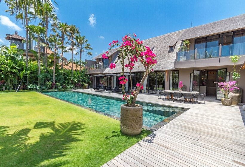 Villa Nehal Luxury 5br Villa With 20m Pool