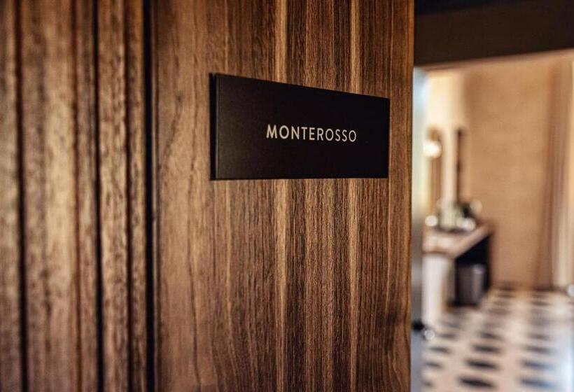 Villa Riviera Resort