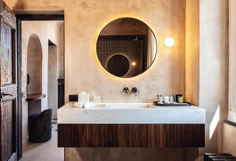 Villa Riviera Resort