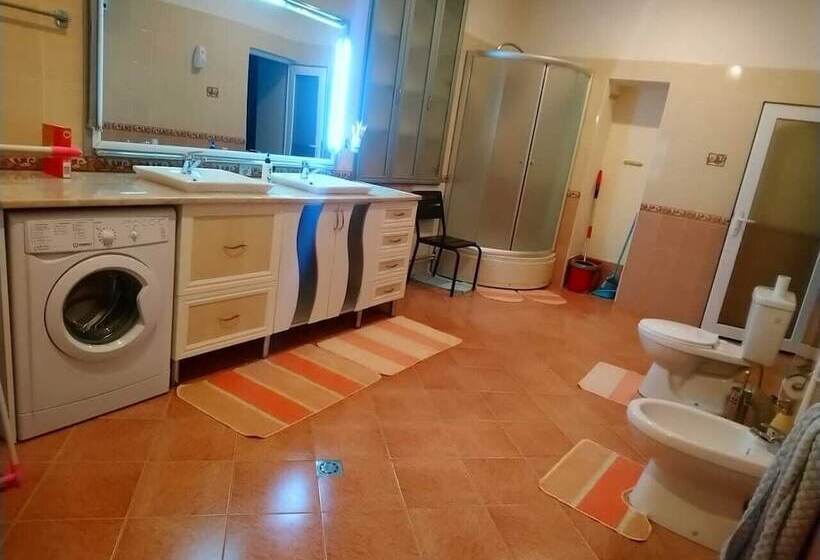 فندق صغير In Alaverdi